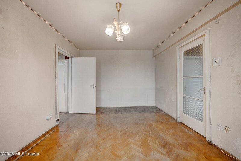 Gara de Nord, 3 camere, la un pas de metrou, renovabil.